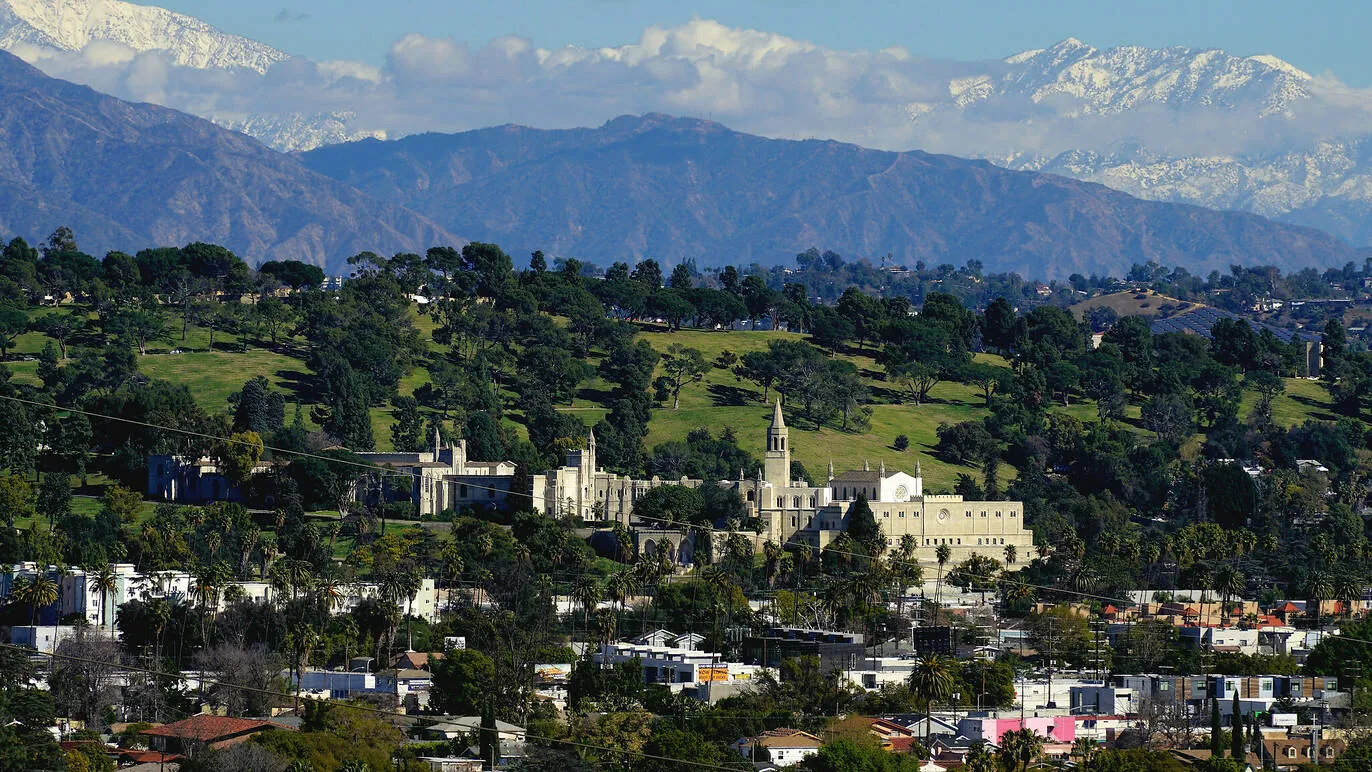 Filipino California: Art and the Filipino Diaspora